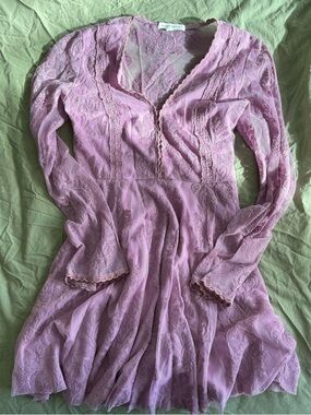 Honey Punch lace long sleeve dress